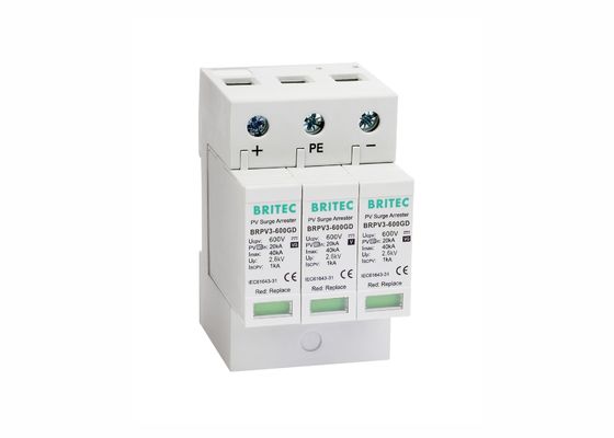 3 Tiang DC 600V Photovoltaic Surge Protector 40kA Perangkat Perlindungan Surge Surya