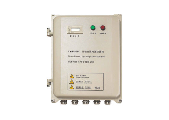 3 Phase 380V Power Surge Protector Box 140kA SPD Untuk Sistem Daya